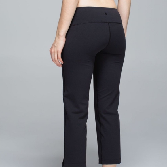 Lululemon City Kick It Pant *Full-On Luon Black - Picture 2 of 12